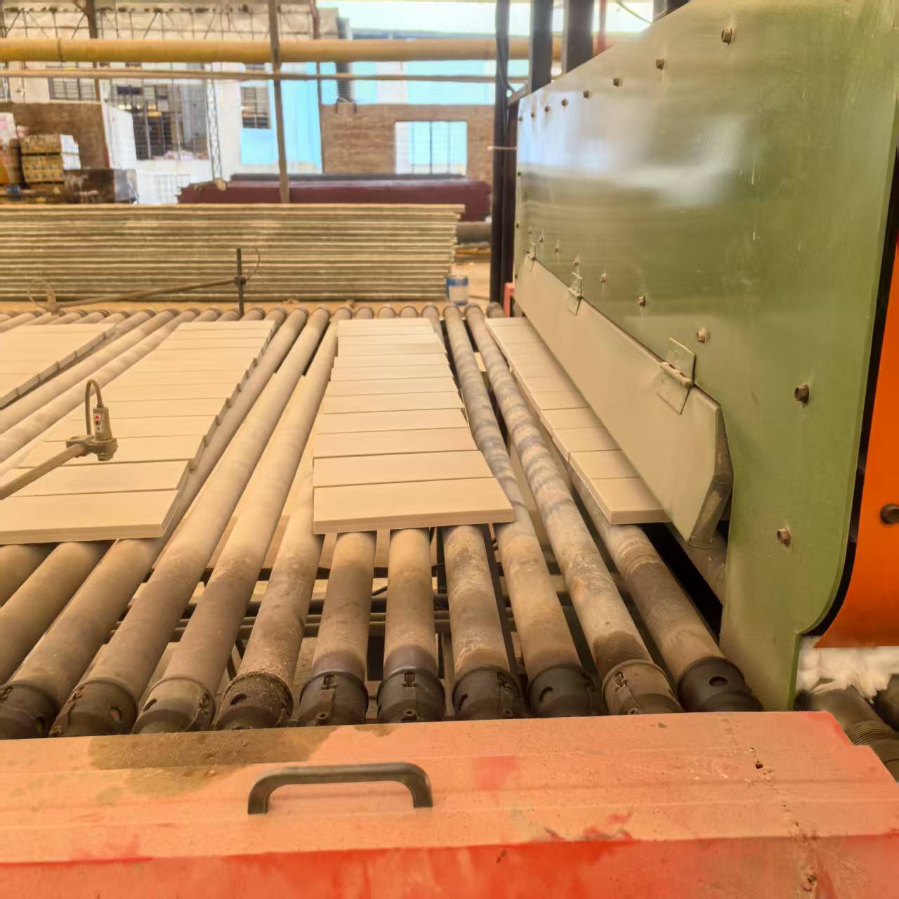 严守质量标准，创建优质工程，树立企业形象