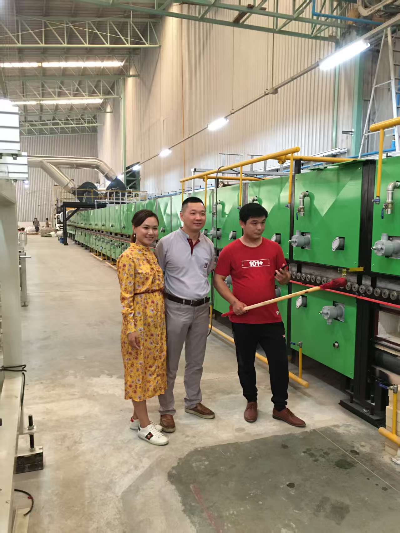 严守质量标准，创建优质工程，树立企业形象