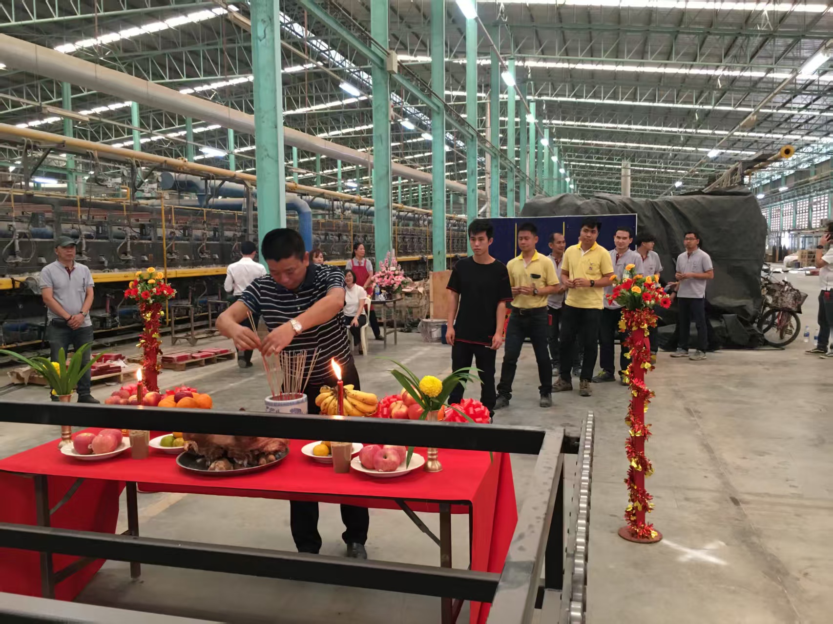 严守质量标准，创建优质工程，树立企业形象