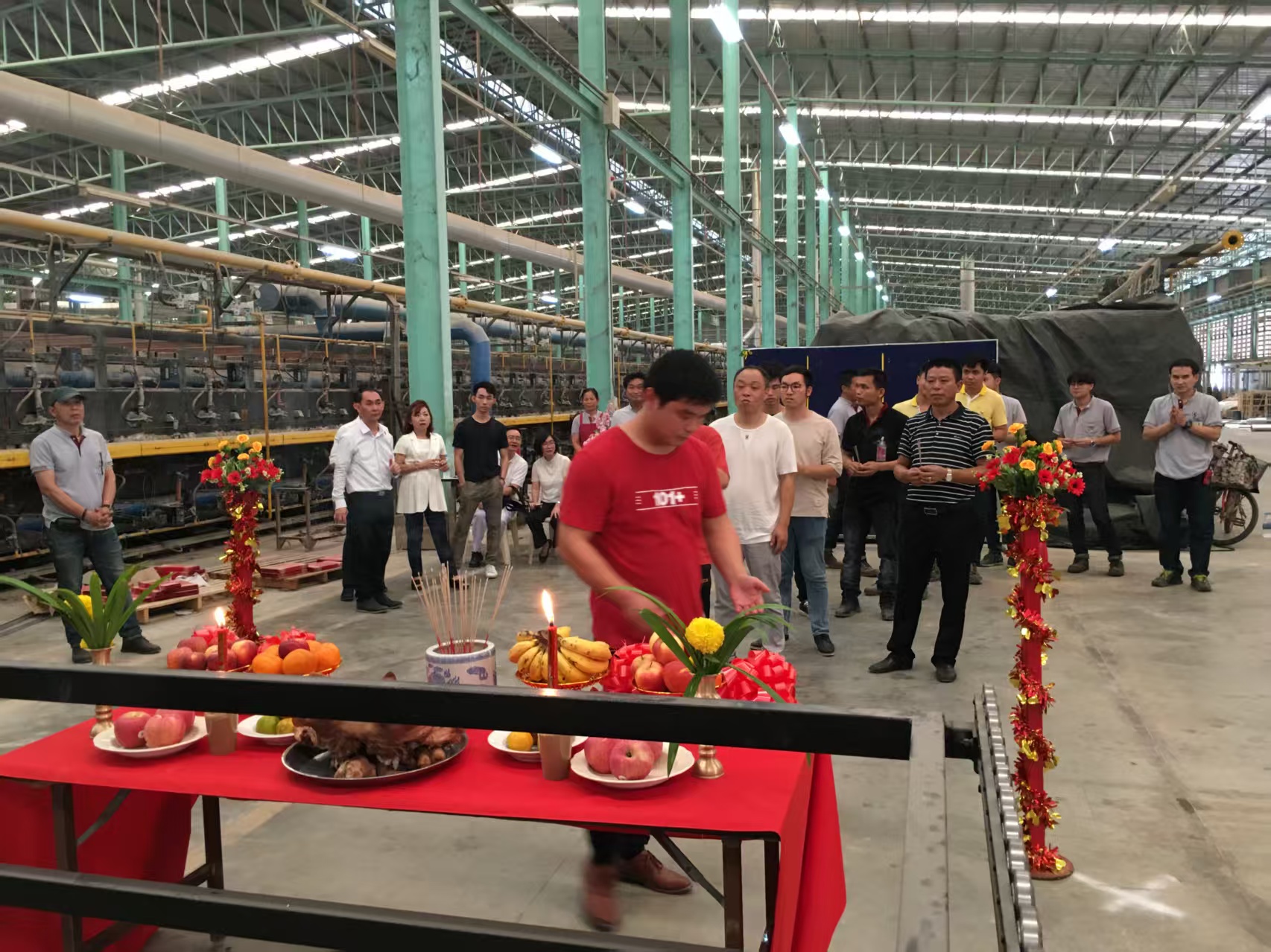 严守质量标准，创建优质工程，树立企业形象