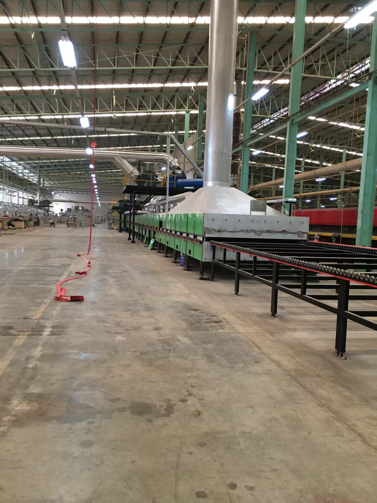 严守质量标准，创建优质工程，树立企业形象